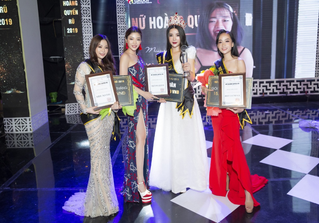 Miss Áo dài Tú Anh - HLV Trang Lê - Quán quân Hằng Nguyễn - Best Catwalk Kim Anh.